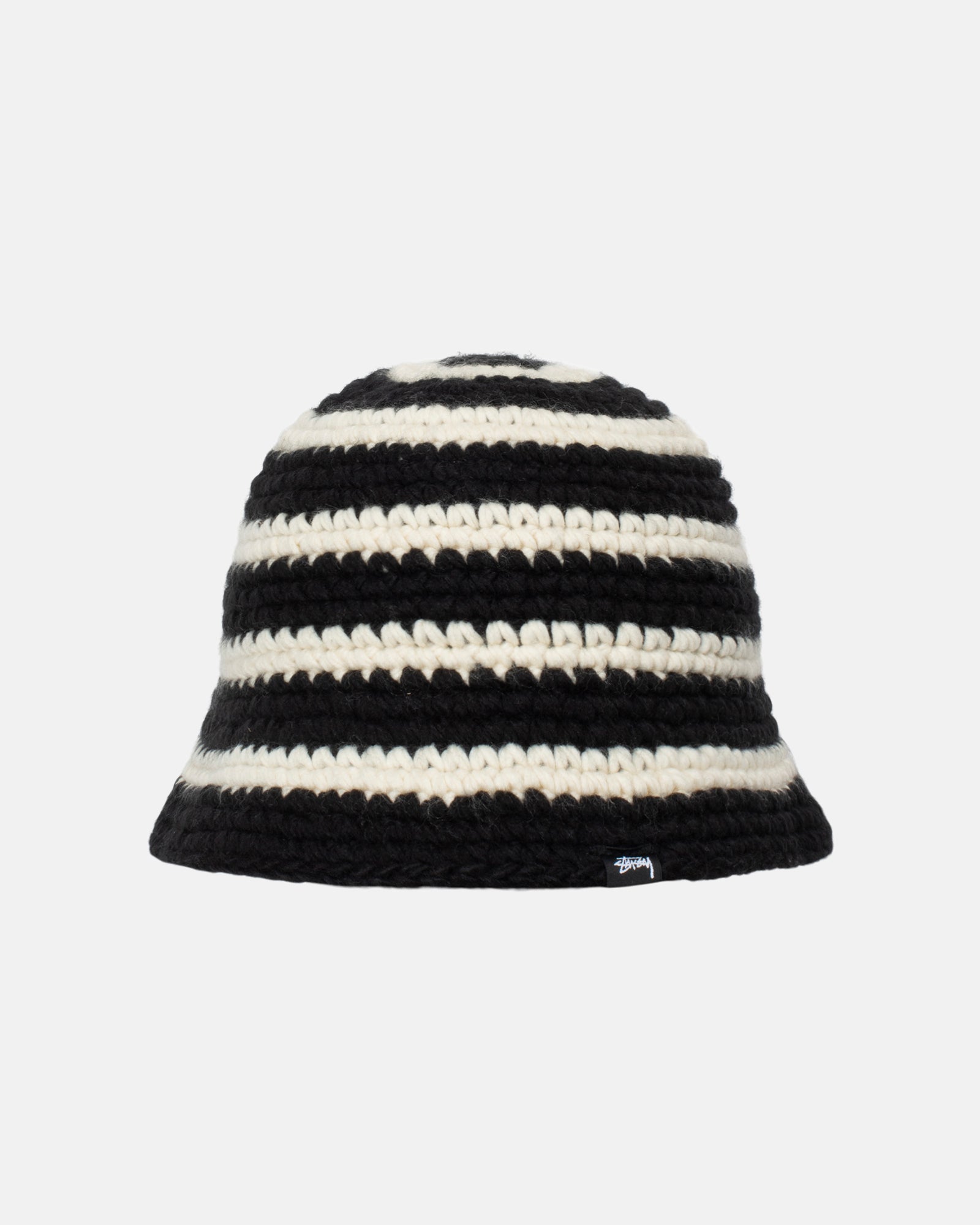 SWIRL KNIT BUCKET HAT